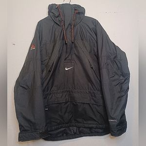 Vintage Black Nike ACG Hooded Parka